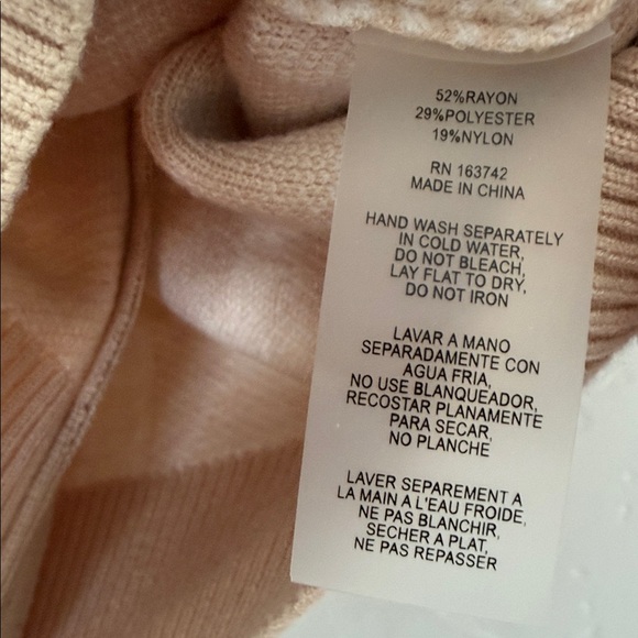 Sioni Plaid Sweater Vest Tan Cream Button Front Pockets Size Large - Picture 5 of 5